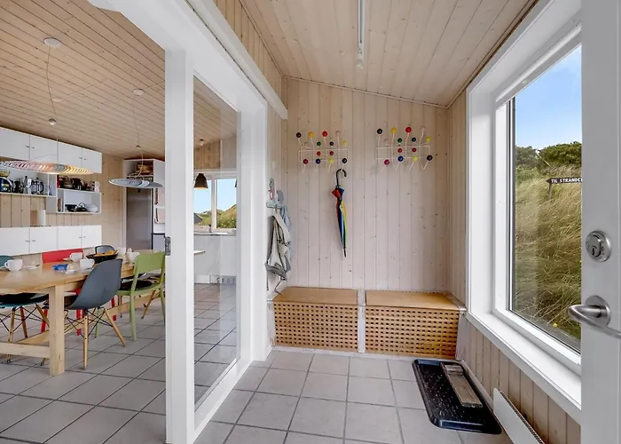 Paaske - From The Sea By Interhome *