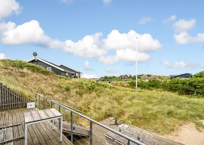 Paaske - From The Sea By Interhome